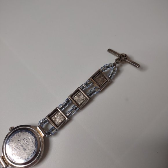 Cute Geneva Watch With Toggle Clasp - Picture 8 of 14